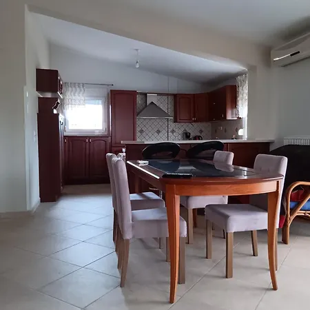 Babis House Apartman