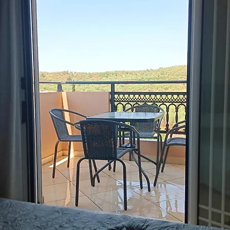 Babis House Apartman