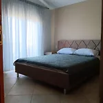 Babis House Apartament *