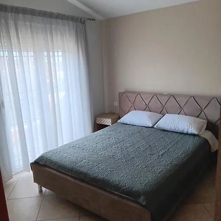 Apartment Babis House *