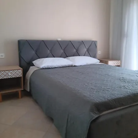 Apartament Babis House