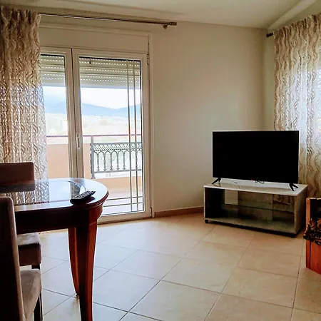 Babis House يميناريا