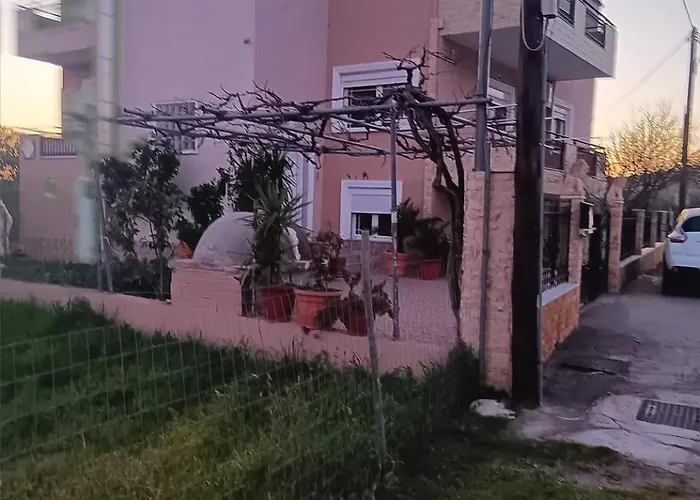 Апартаменты Babis House Лименария