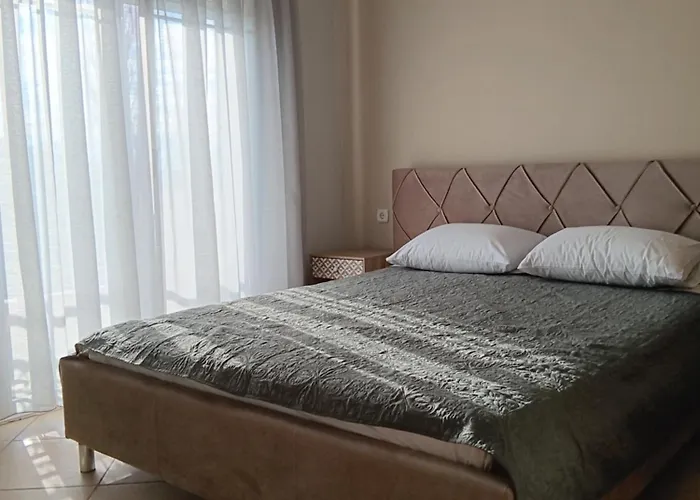 Babis House Лименария