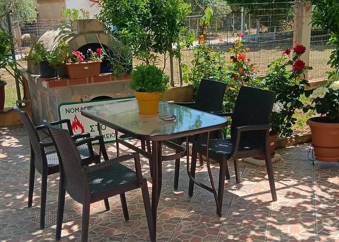 Babis House Апартаменты