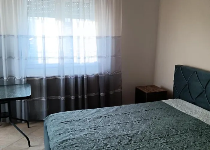 Babis House * Лименария