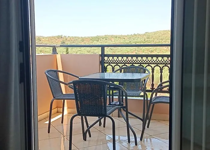 Babis House Апартаменты