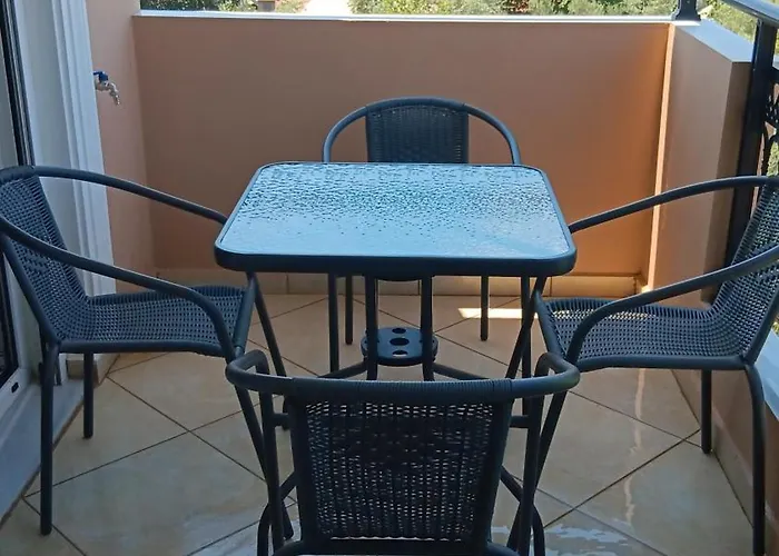 Апартаменты Babis House